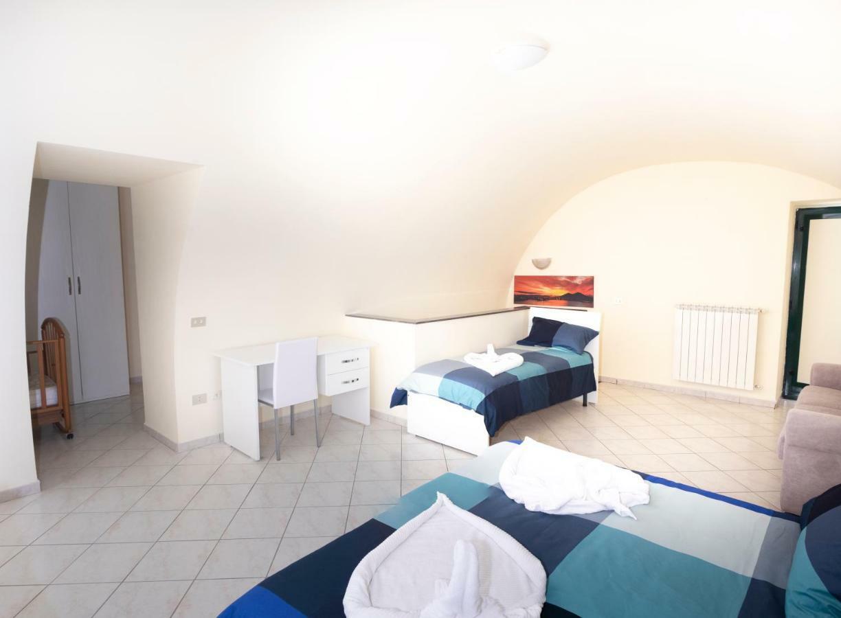 B&B Casa Vacanza Cioffi Вико-Экуенсе Экстерьер фото